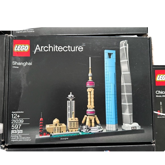 LEGO Architecture Skyline Series Set - Picture 6 of 8